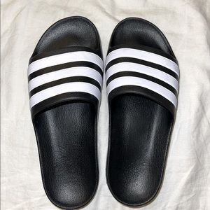 Adidas slides NWOT black + white